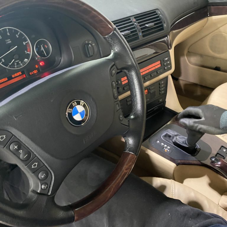 Getriebespülung BMW 5er E39 mit 5 Gang ZF-Getriebe